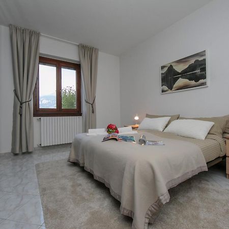 דירות מנאג'יו Sonenga Panoramic Terrace מראה חיצוני תמונה